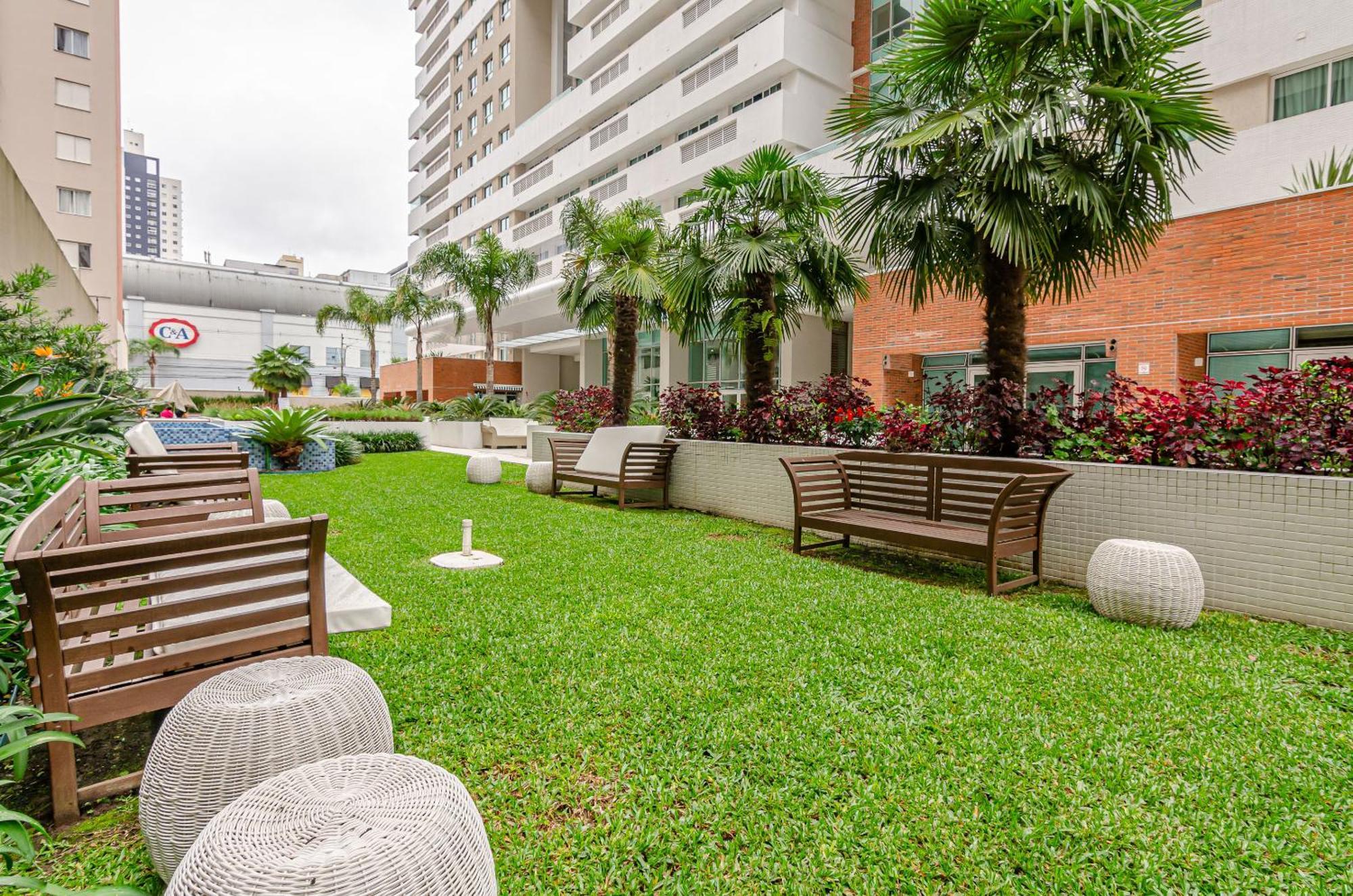 Lifespace Curitiba - Apartamentos Urooms Dış mekan fotoğraf